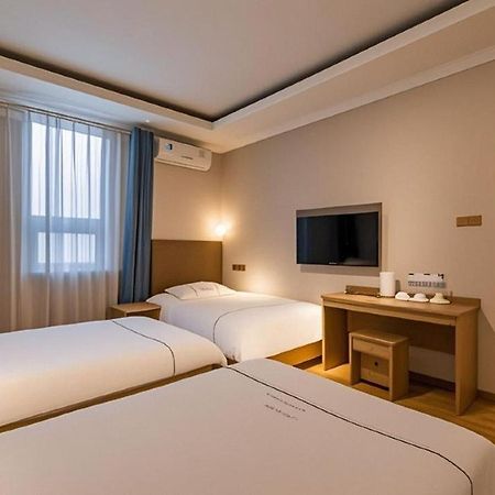 Qiqiaowu Hotel Beijing Daxing Airport Line Caoqiao Subway Station Branch Екстериор снимка